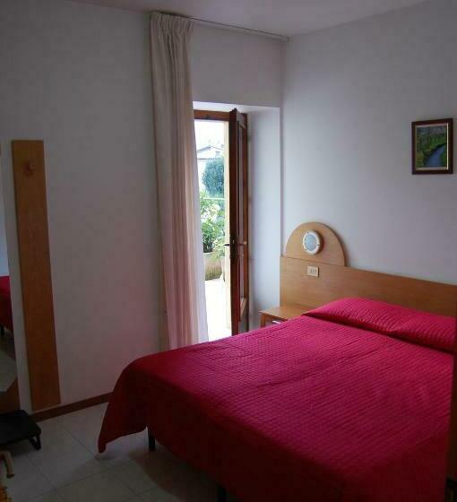 4인용 스탠다드 룸, E Ristorante Cassone