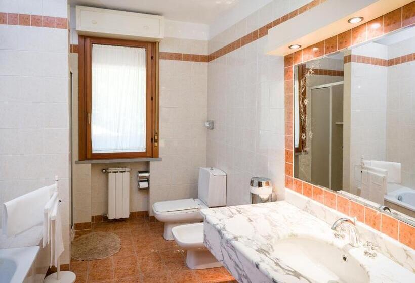 סוויטה משפחתית, Ecohotel Ristorante Milano