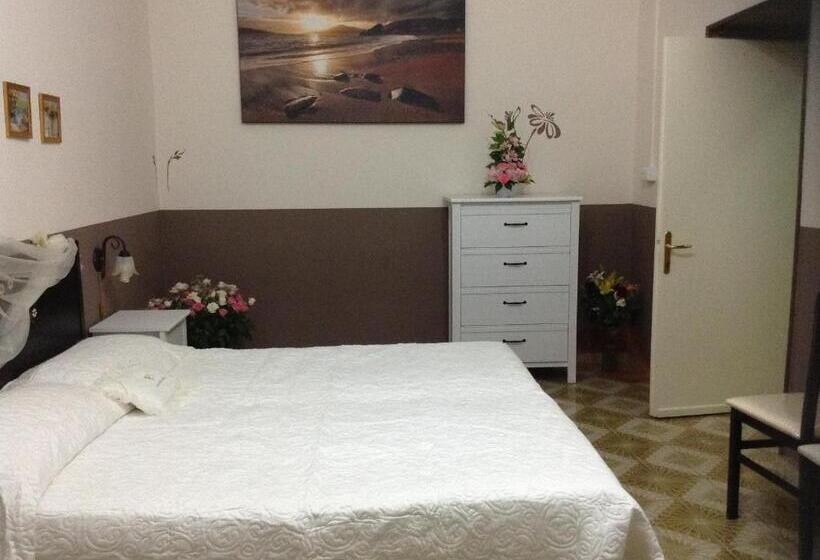 Номер Стандарт Трехместный, Il Mandorlo