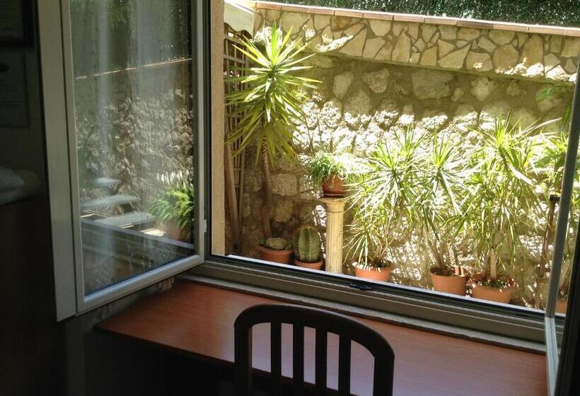 Номер Стандарт Индивидуальный, Il Mandorlo