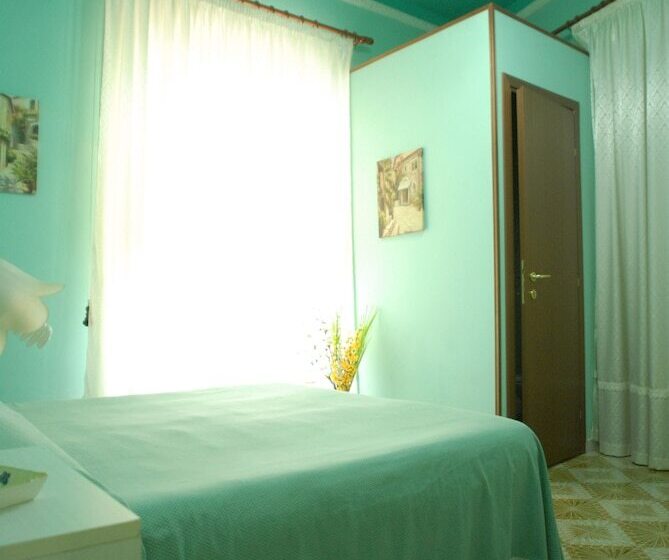 Номер Стандарт, Il Mandorlo