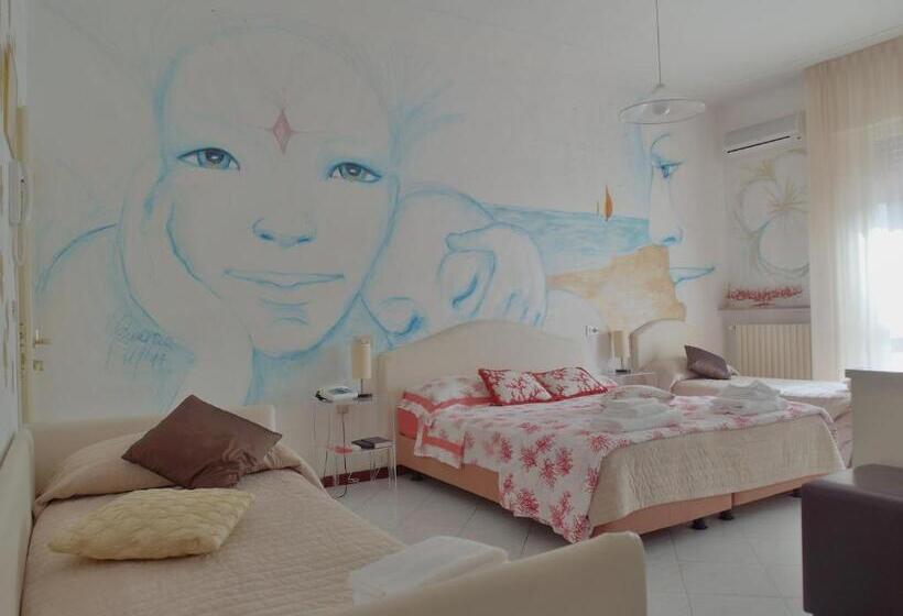 Négyszemélyes Standard Szoba Erléllyel, Julia