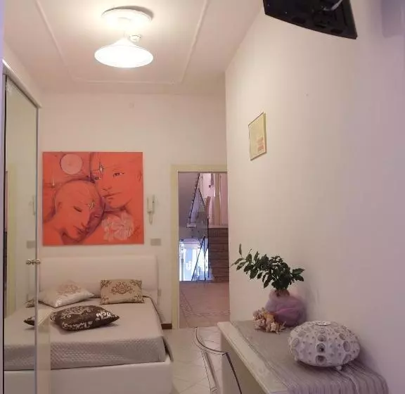 Habitación Estàndard Individual, Julia