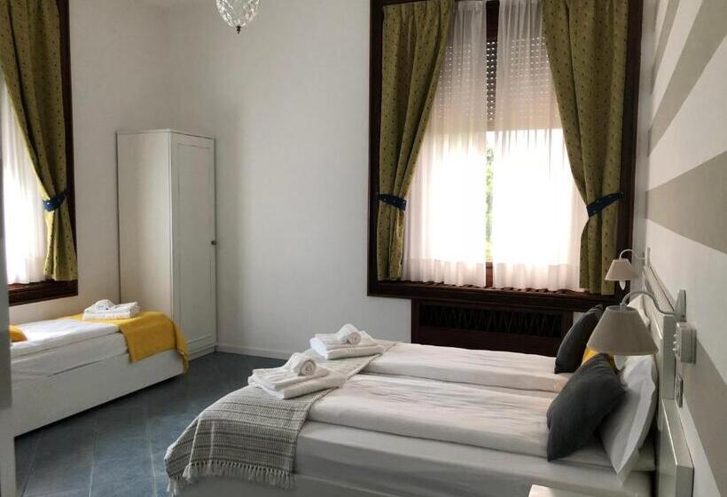 스탠다드 트리플 룸 가든 전망, La Fontana