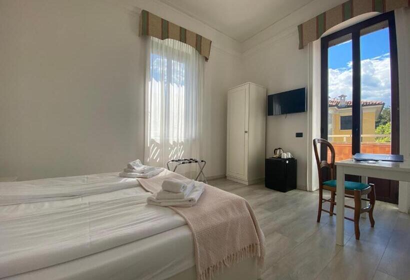 발코니 디럭스 룸, La Fontana