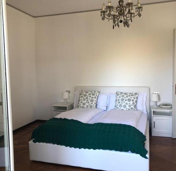 침실 1개 테라스 아파트, La Fontana