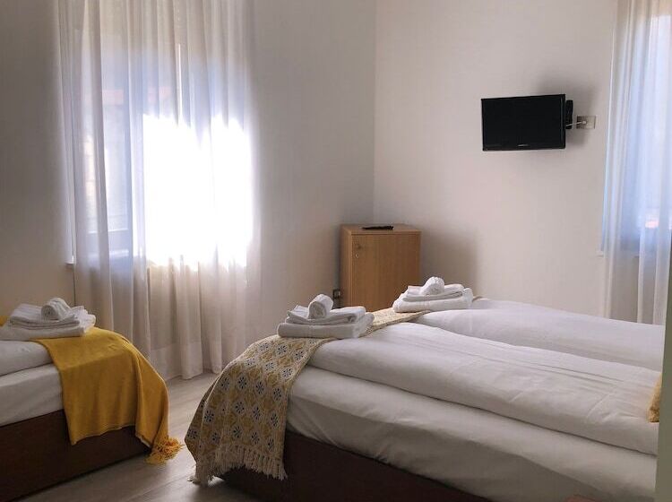 스탠다드 트리플 룸, La Fontana