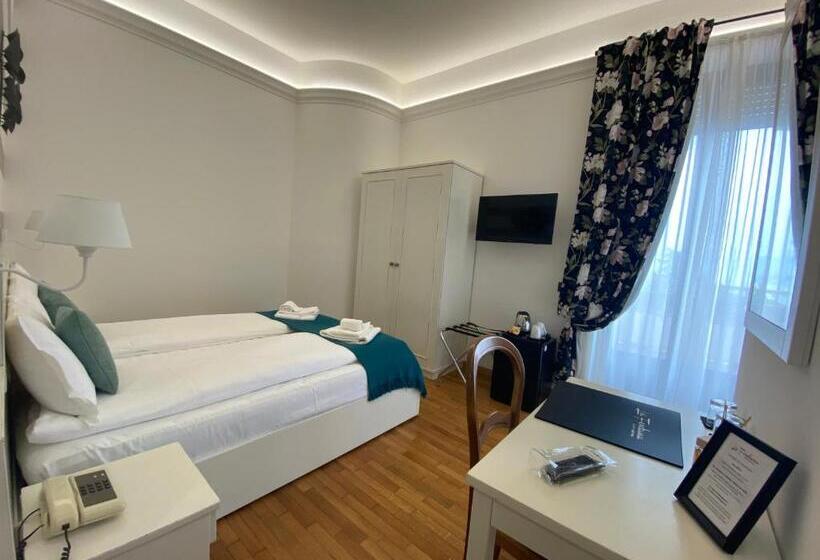 발코니 디럭스 룸, La Fontana