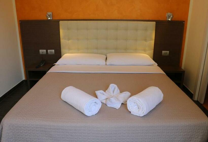 标准间, La Madonnina