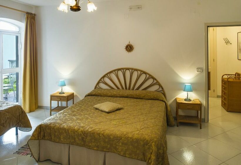 四人标准间, La Maliosa D  Arienzo