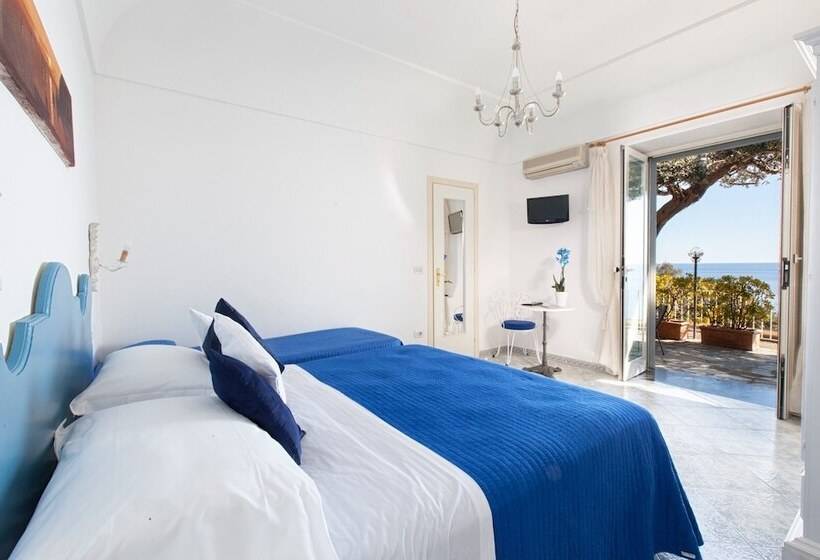 标准三人间, La Maliosa D  Arienzo