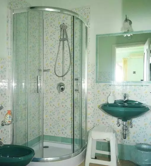 اتاق استاندارد با تراس و چشم‌انداز دریا, Le Ginestre Di Capri Bb & Holiday House