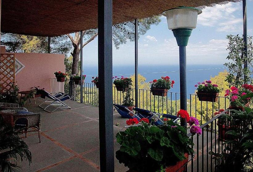 Triple Room Sea View, Le Ginestre Di Capri Bb & Holiday House