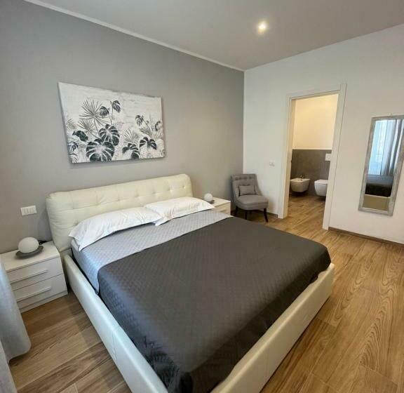 اتاق استاندارد, Levante Central Rooms