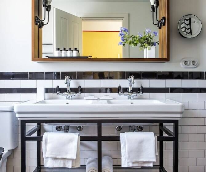 סוויטה אקזקיוטיב, Locanda Rossa