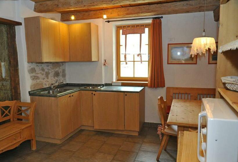 شقة غرفتين, Maso Franceschella