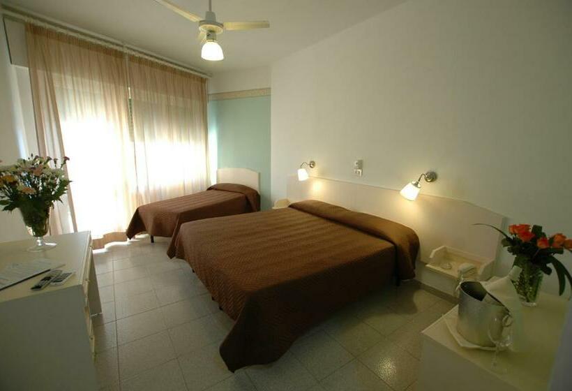 标准三人间, Monna Lisa