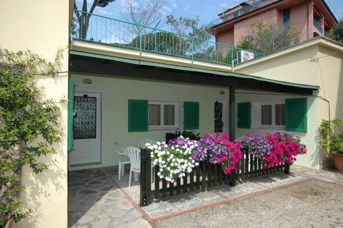 家庭间, Monna Lisa