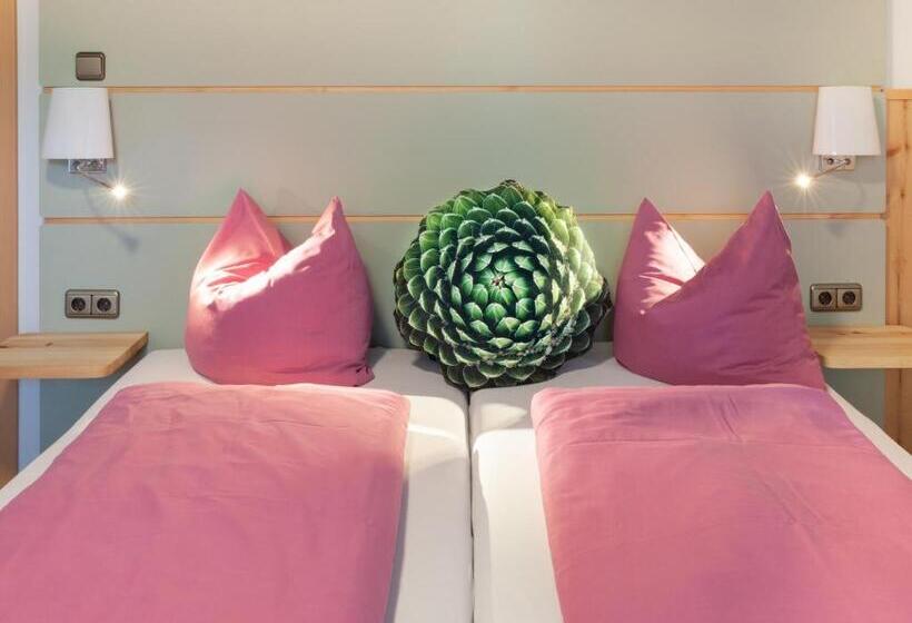 家庭工作室, Pension Vitalis