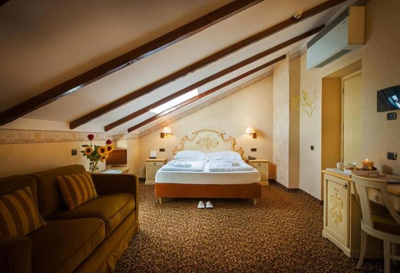 Трехместный Номер Deluxe, Relais Ducale Spa & Pool