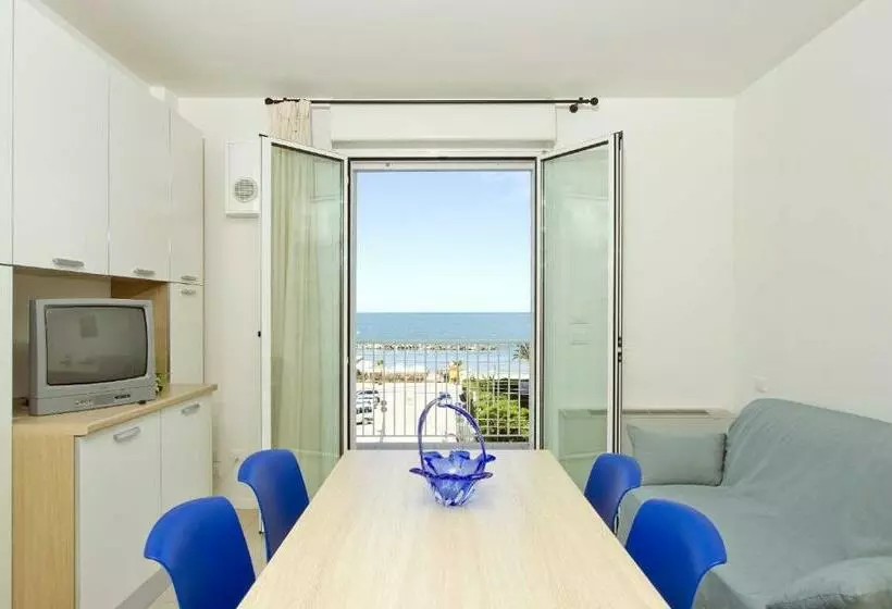 آپارتمان 2 خوابه, Residence I Delfini