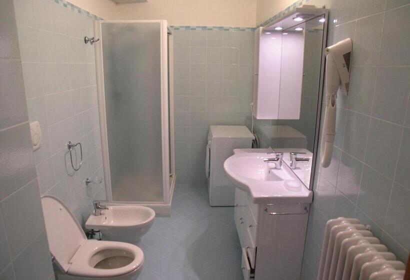 آپارتمان کامفورت 2 خوابه, Residence I Delfini