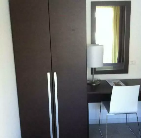 1 Sovrums Lägenhet, Residence Ormeggio