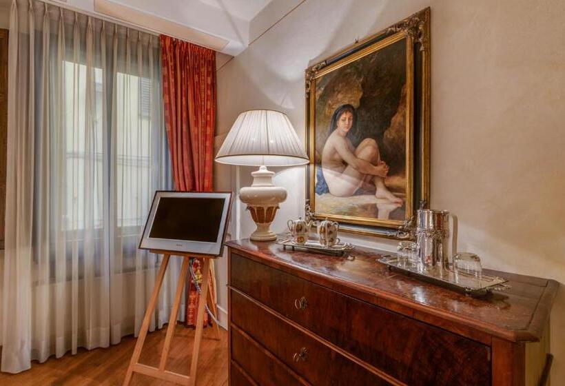 اتاق سوپریور با چشم‌انداز, Residenza D'epoca In Piazza Della Signoria