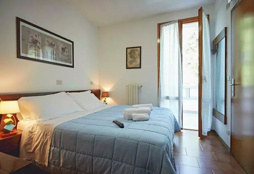 Habitació Estàndard, Romagna