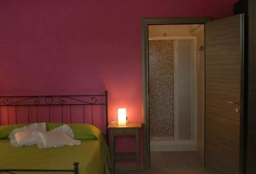 3-Bett-Standardzimmer, Samarcanda