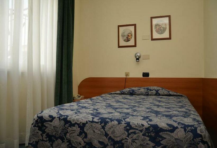 スタンダードシングルルーム, Sporting