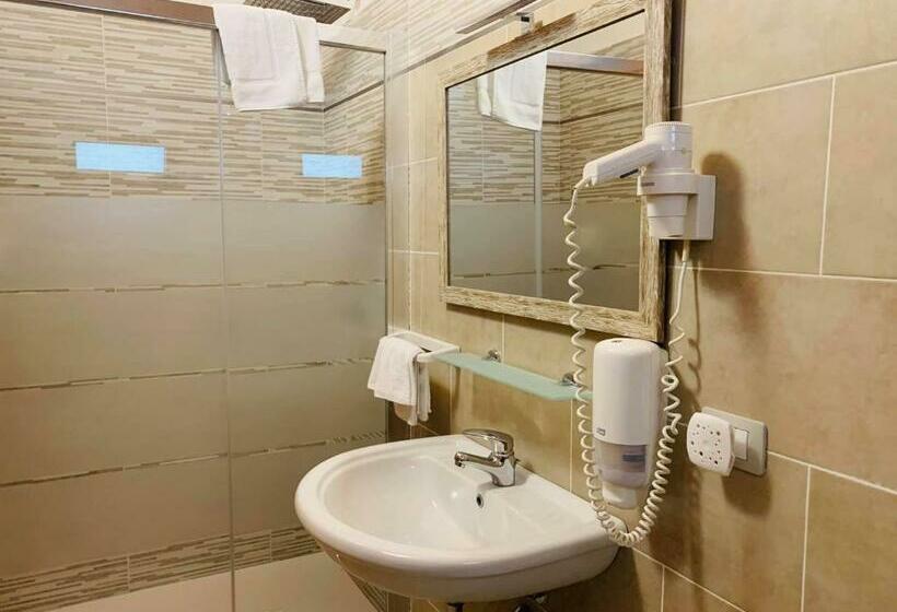 Номер Стандарт, Tanit Hotel Villaggio Ristorante