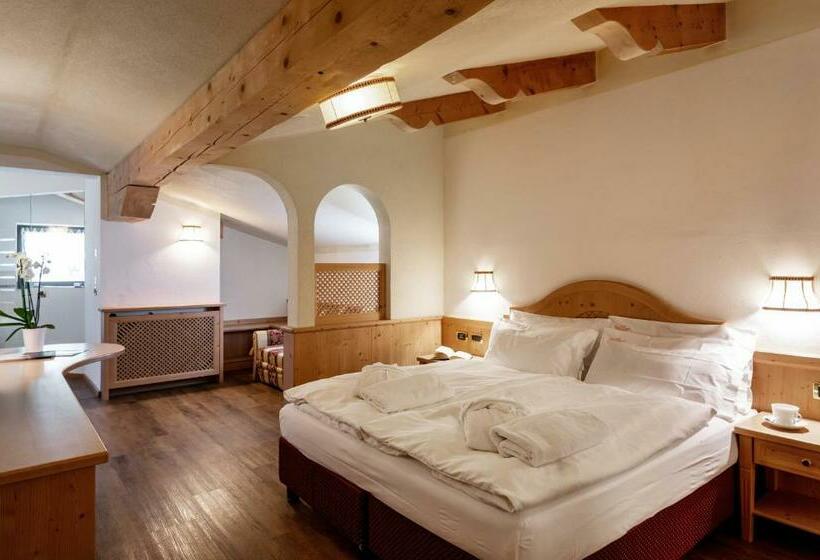 标准间带漩涡浴缸, Terme Antico Bagno