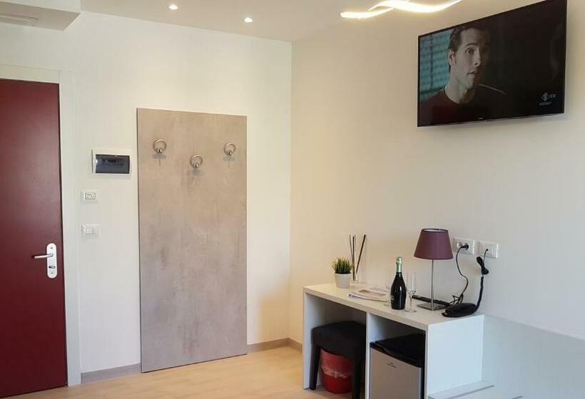 חדר סופריור, Vienna