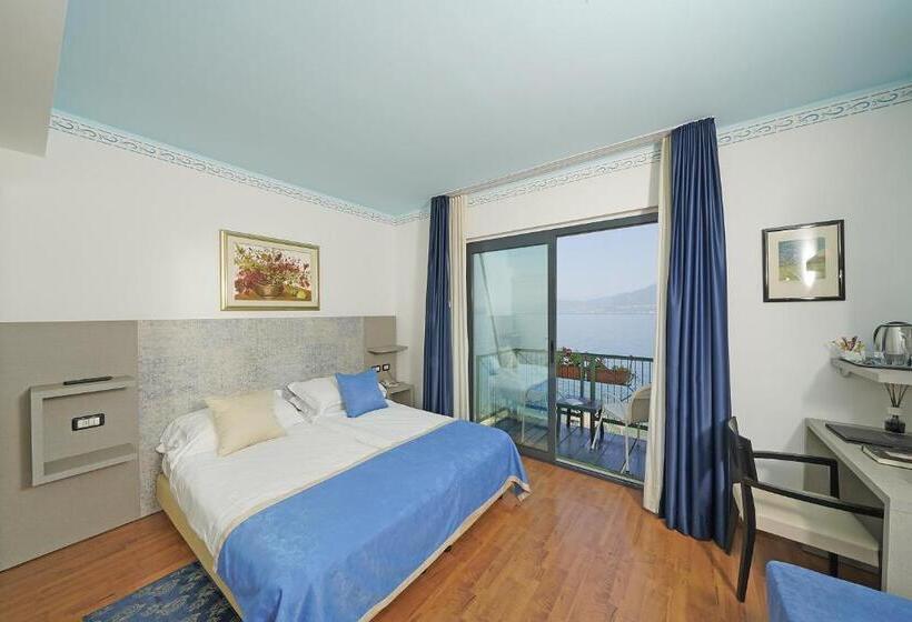 스탠다드 룸 호수 전망, Villa Carlotta