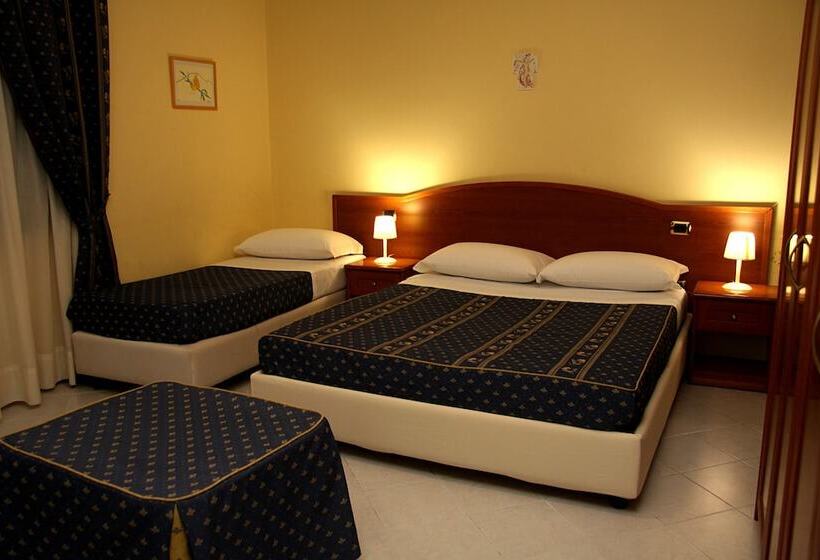 Семейный Номер, Villa Julia