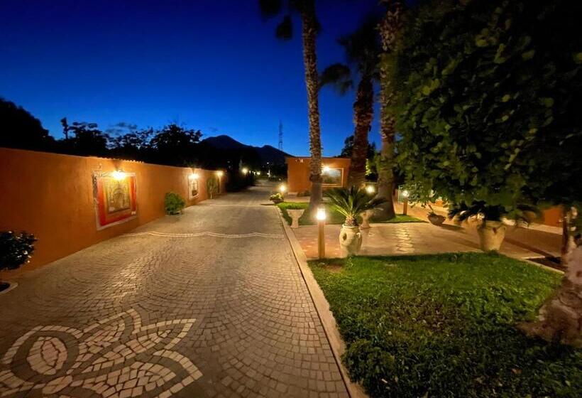 Семейный Номер, Villa Julia