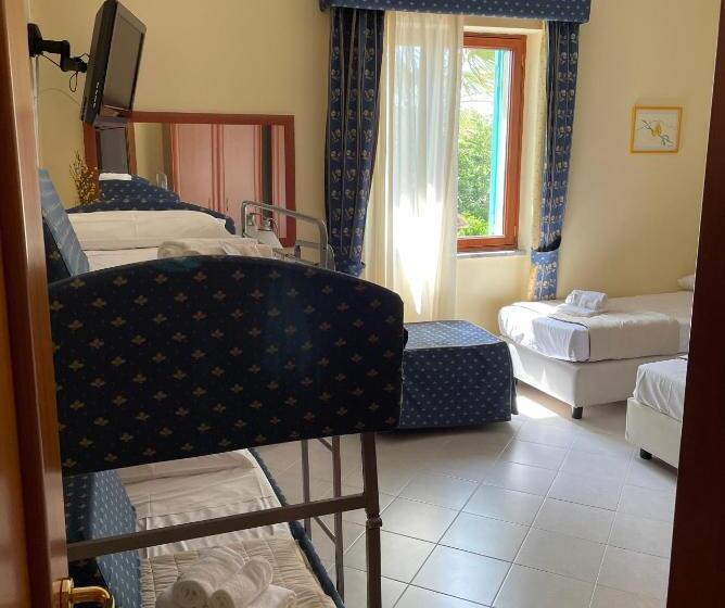 Семейный Номер, Villa Julia