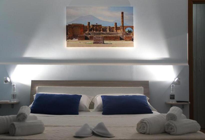 Номер Стандарт Вид на Сад, Villa Julia