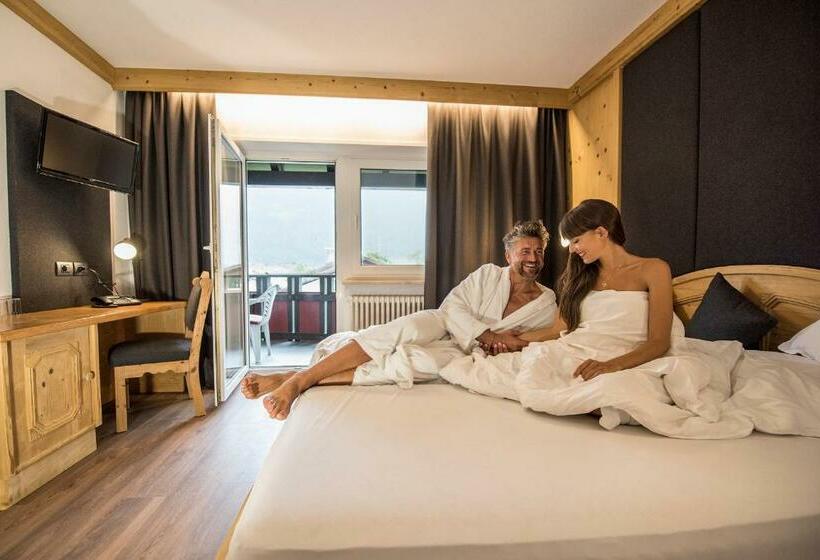 חדר סטנדרט עם מרפסת, Vitaurina Royal