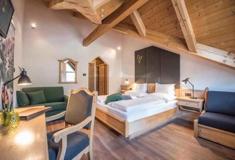 סטודיו סטנדרט עם מרפסת, Vitaurina Royal