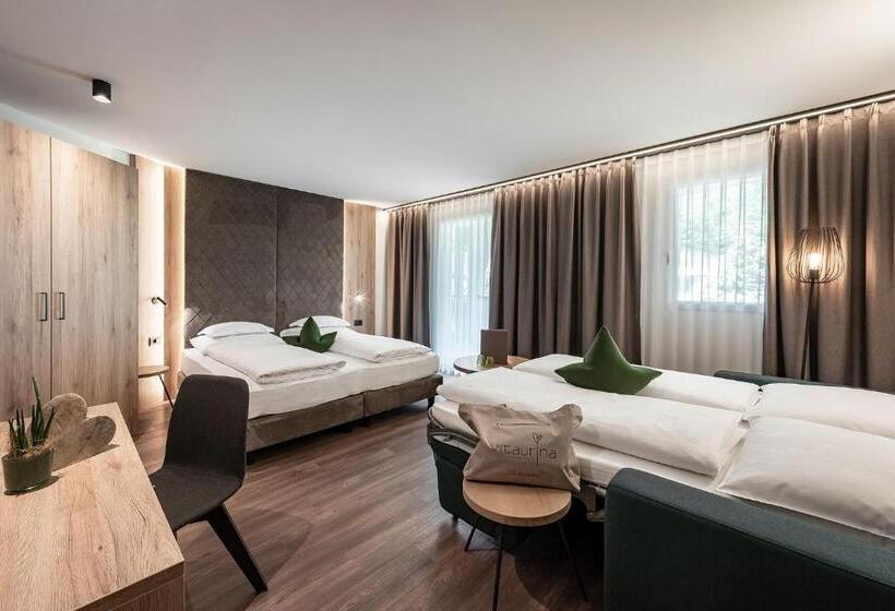 חדר סטנדרט עם מרפסת, Vitaurina Royal