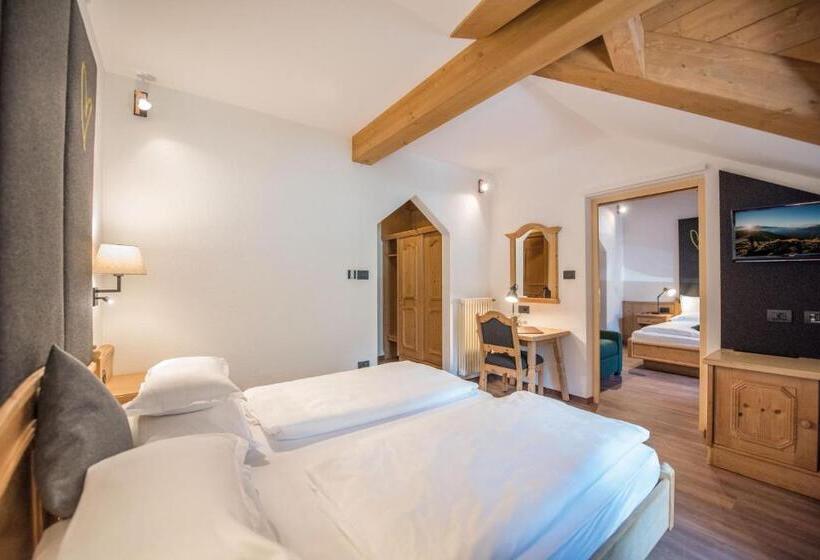 סטודיו סטנדרט עם מרפסת, Vitaurina Royal