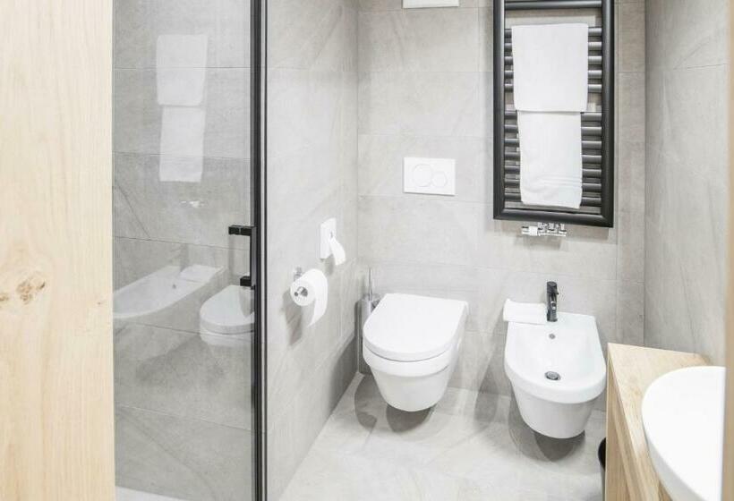 غرفة قياسية فردية, Wieser