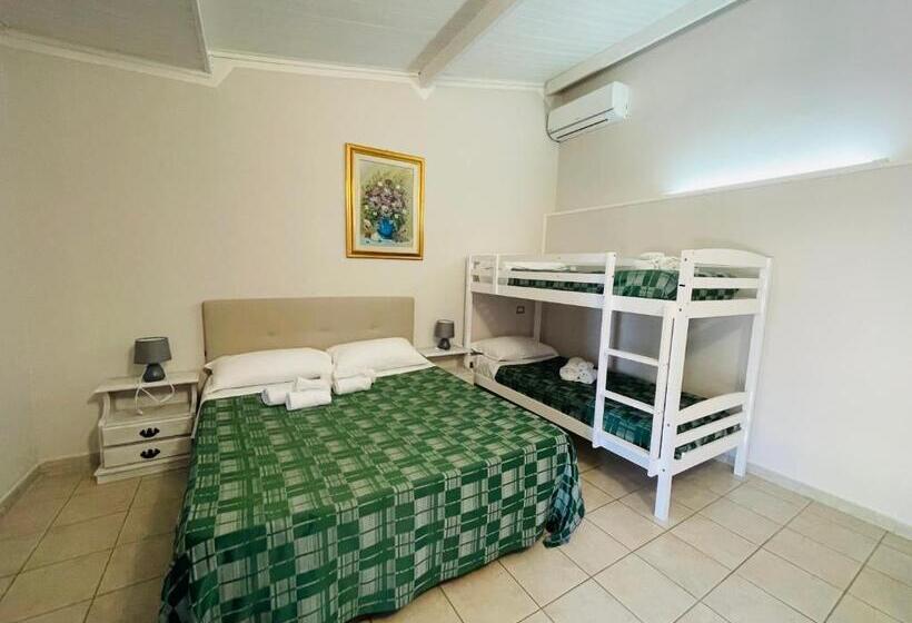 스탠다드 트리플 룸, Tanit Hotel Villaggio Ristorante