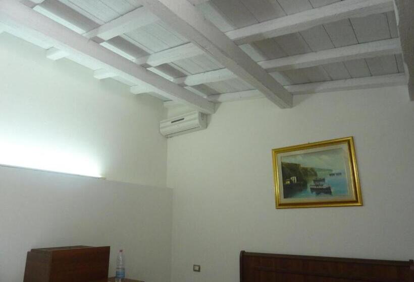 패밀리 룸, Tanit Hotel Villaggio Ristorante