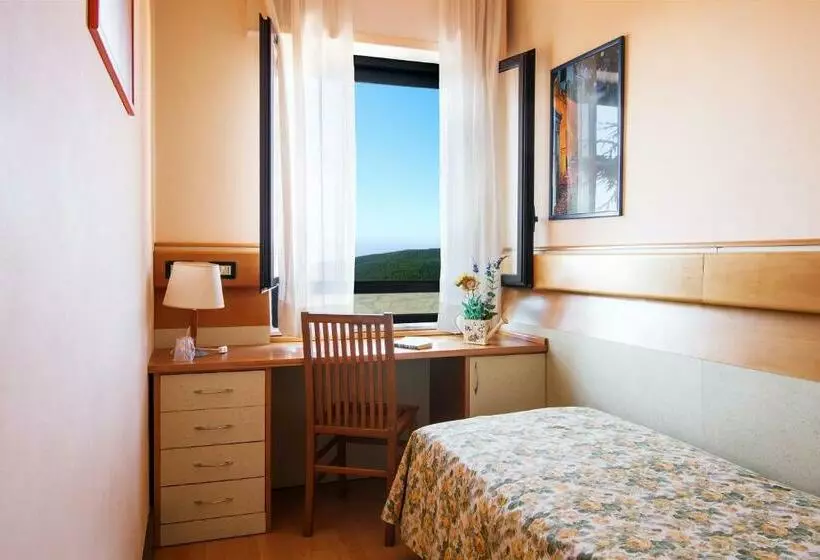 スタンダード４人部屋, Duca Del Mare   Hotel Di Nardo Group