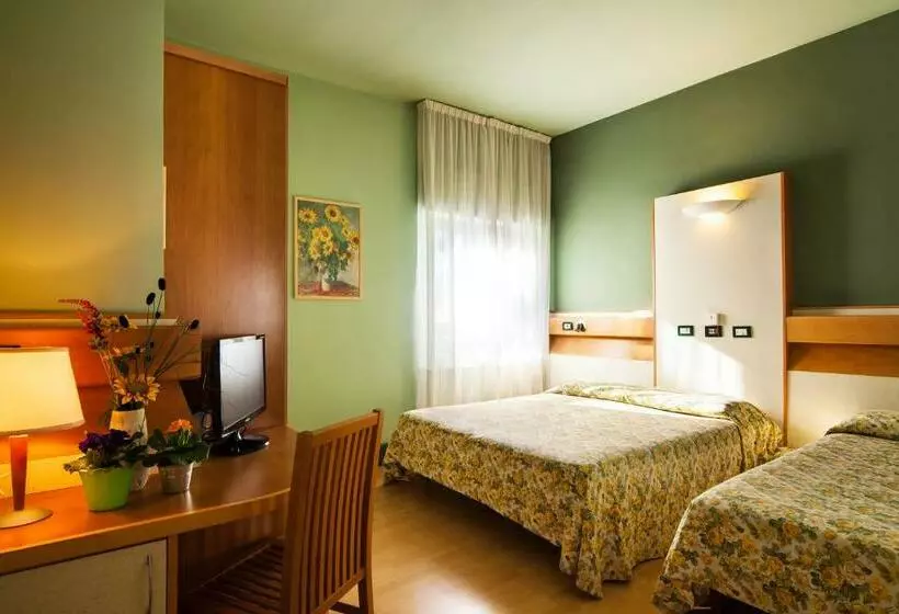 スタンダード４人部屋, Duca Del Mare   Hotel Di Nardo Group