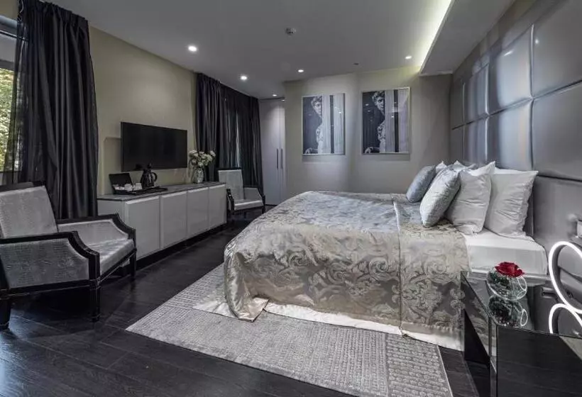 Deluxe-huone King-vuode, 9