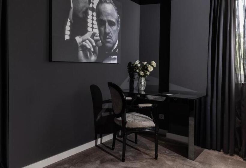 חדר דחוקס עם מיטת קינג, 9